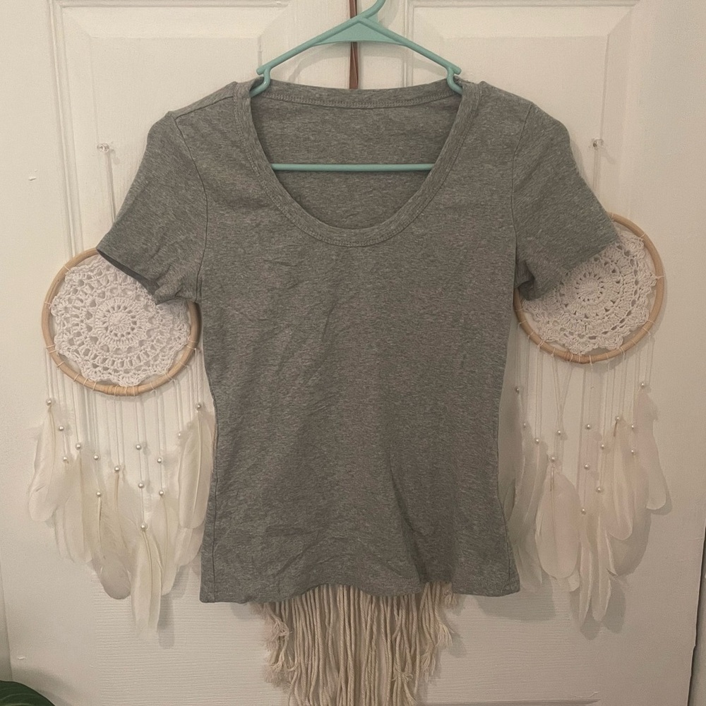 SHEIN GRAY RIBBED TEE
